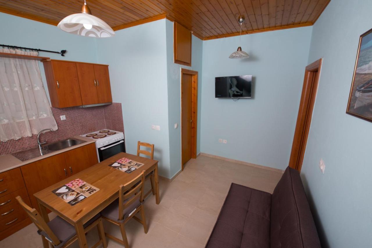 Πέτρινο Σπίτι Hotel Lazaráta Buitenkant foto
